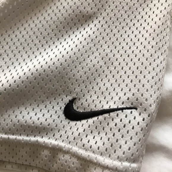 Nike dri fit shorts size small basketball - Picture 2 of 5